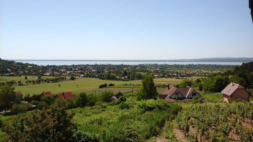 فندق Balatongyörökفي  Kincses Vendeghaz المظهر الخارجي الصورة