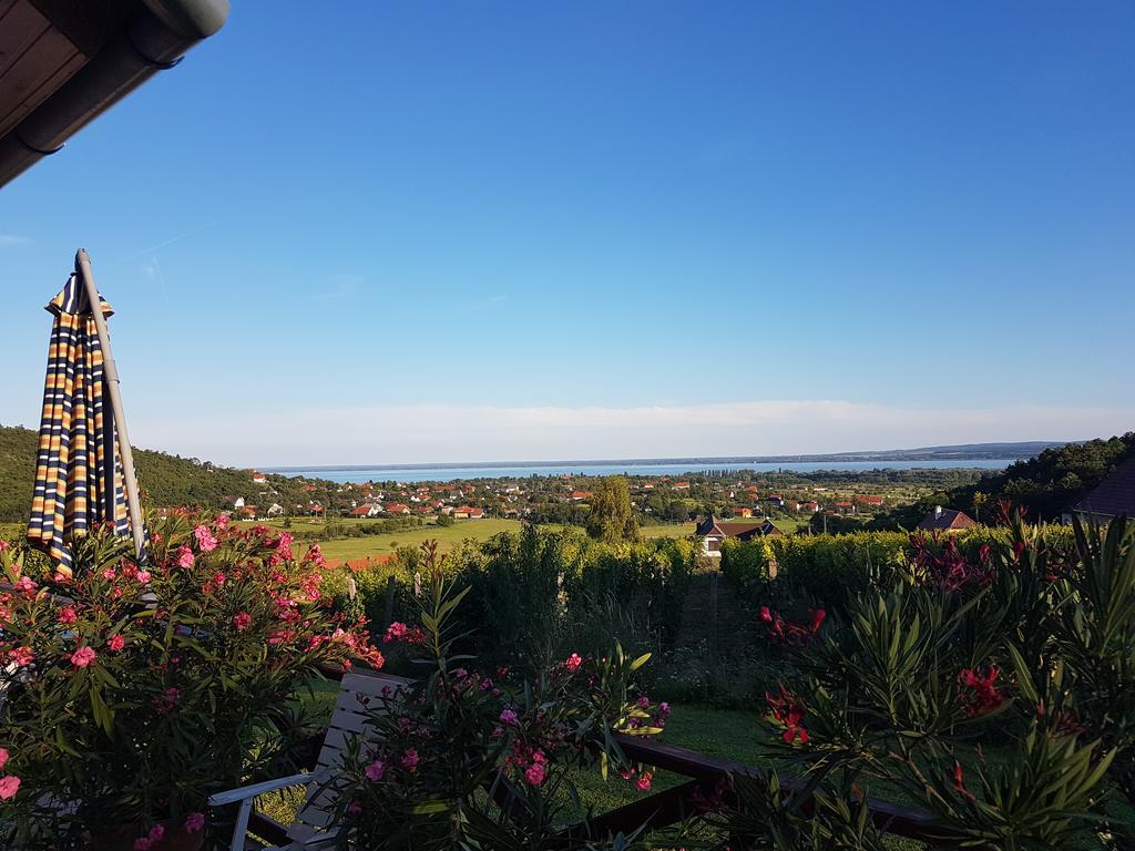 فندق Balatongyörökفي  Kincses Vendeghaz المظهر الخارجي الصورة